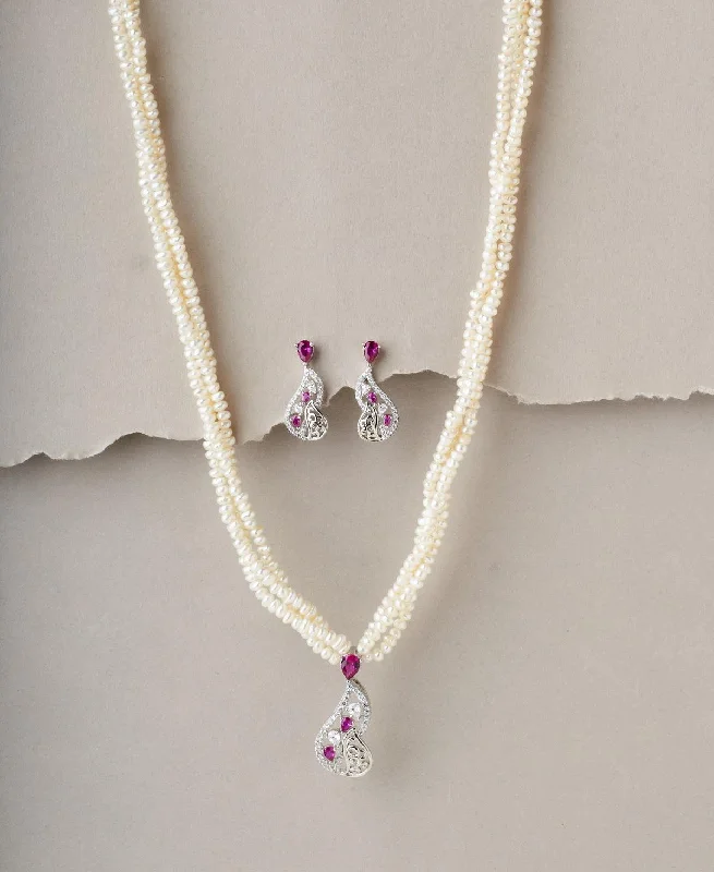 wedding necklaces for women -Gorgeous White Pearl Necklace Set