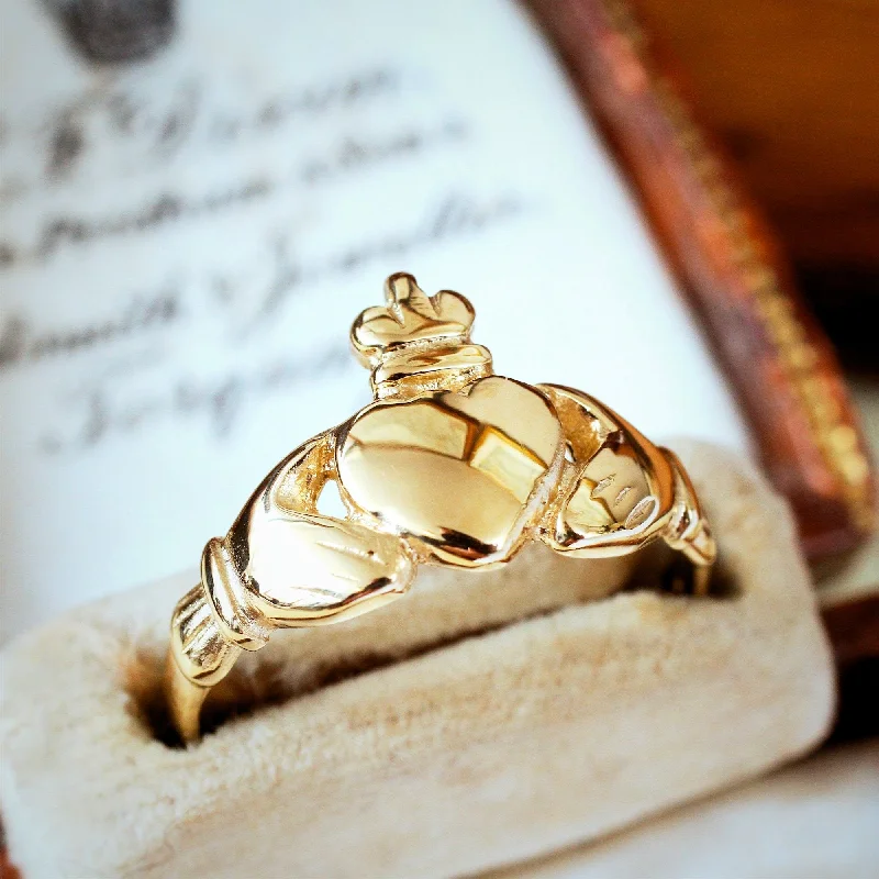 handmade rings for women -Antique Style 9ct Gold Claddagh Ring