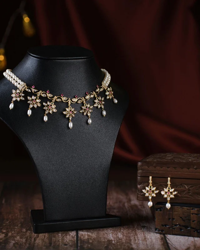 fashion necklaces for women -Glistening Dew Bloom Necklace Set