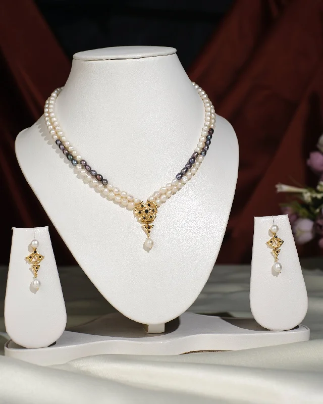 chevron necklaces for women -Floral Pearl Necklace Set