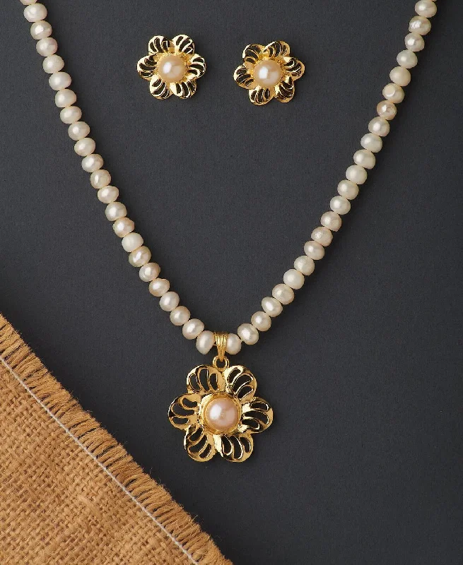 zodiac necklaces for women -Floral Real Pearl Necklace Set