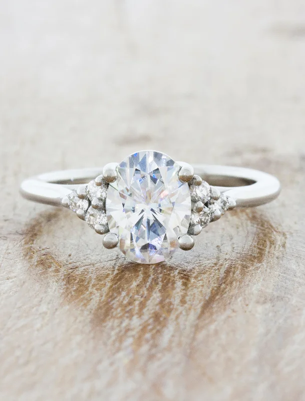 luxury engagement rings for women -Abigail - Oval