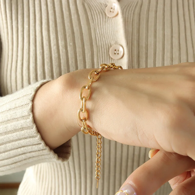 E381-Gold Bracelet 15 + 5cm